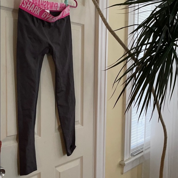 GYMSHARK - Picture 1 of 5